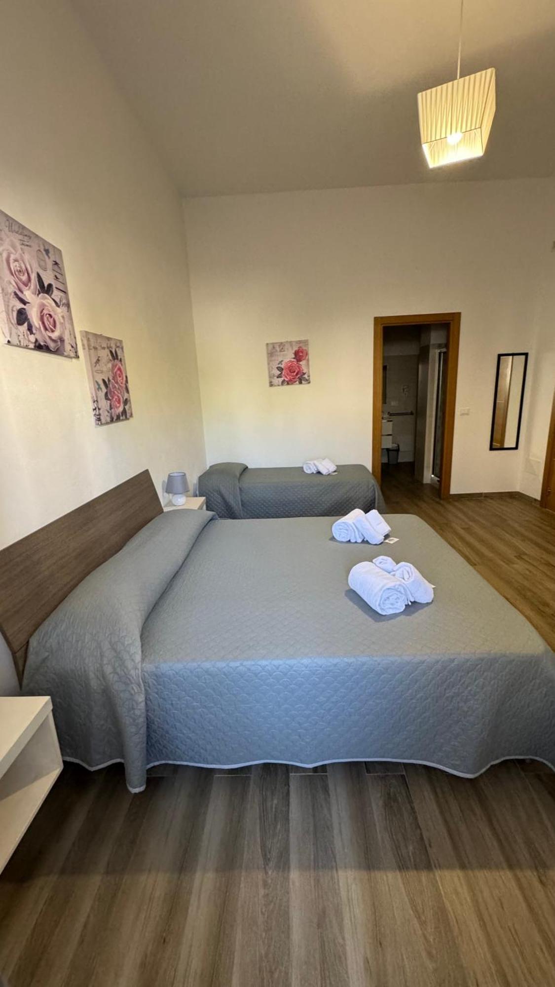 Carpentry Bed and Breakfast Uggiano La Chiesa Exteriör bild